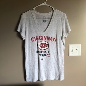 Cincinnati Reds tee